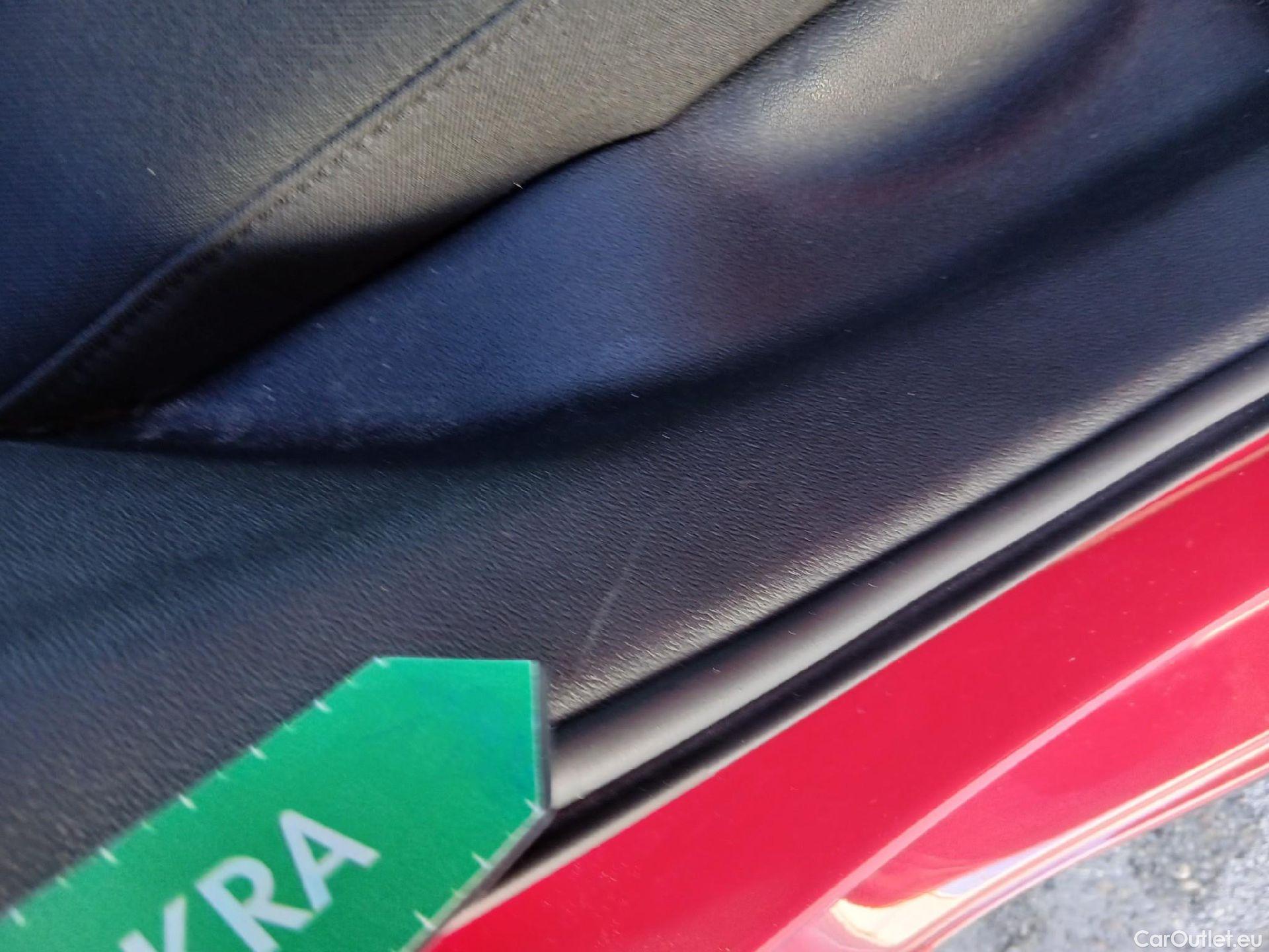  Audi  A3 AUDI  / 2020 / 5P / berlina con portón Sportback S line 40 TFSI e 150kW S tron #47