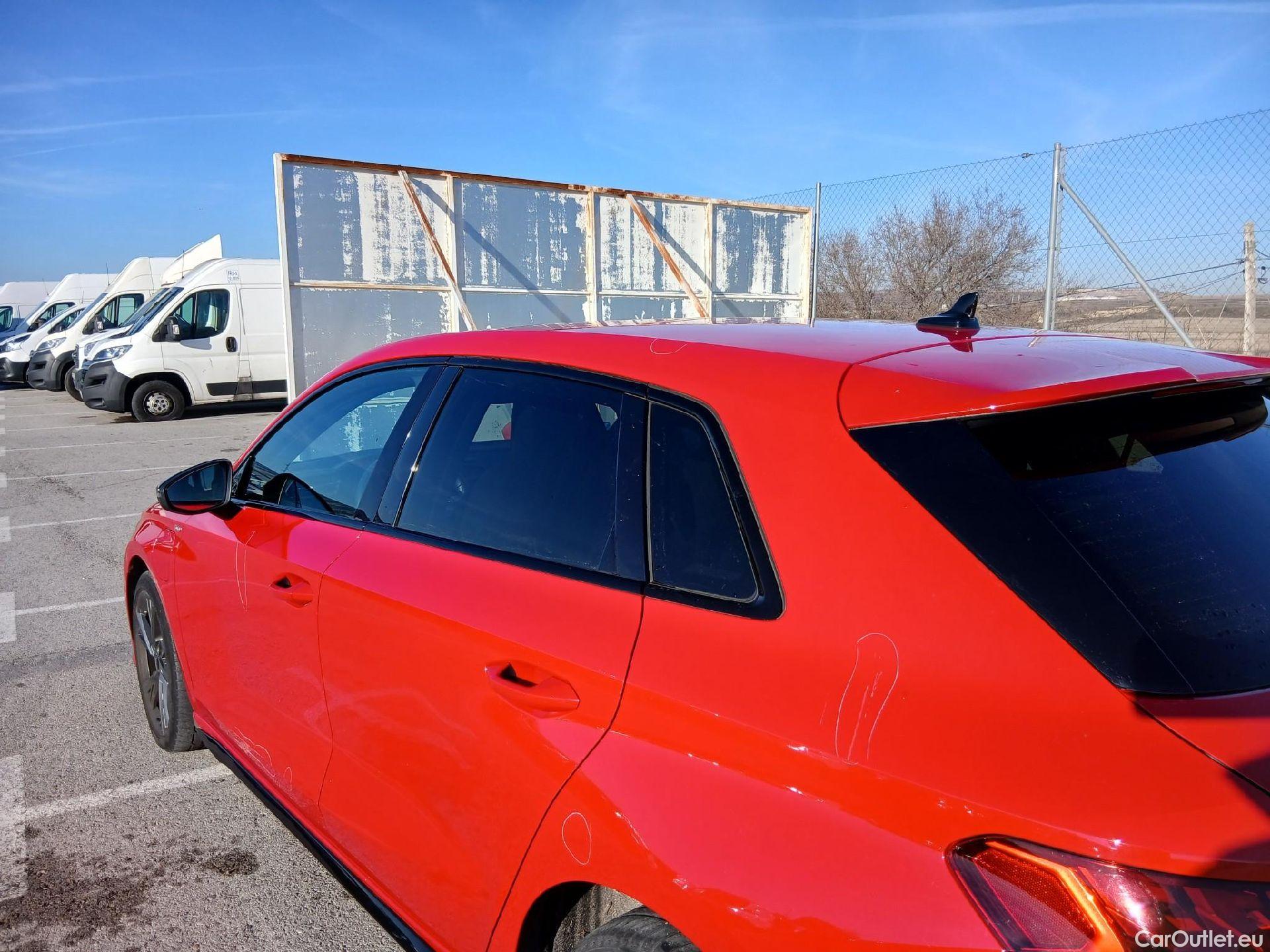  Audi  A3 AUDI  / 2020 / 5P / berlina con portón Sportback S line 40 TFSI e 150kW S tron #25