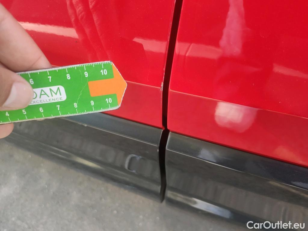  Audi  Q2 AUDI  / 2016 / 5P / todoterreno Design 30 TDI 85kW (116CV) S tronic #9