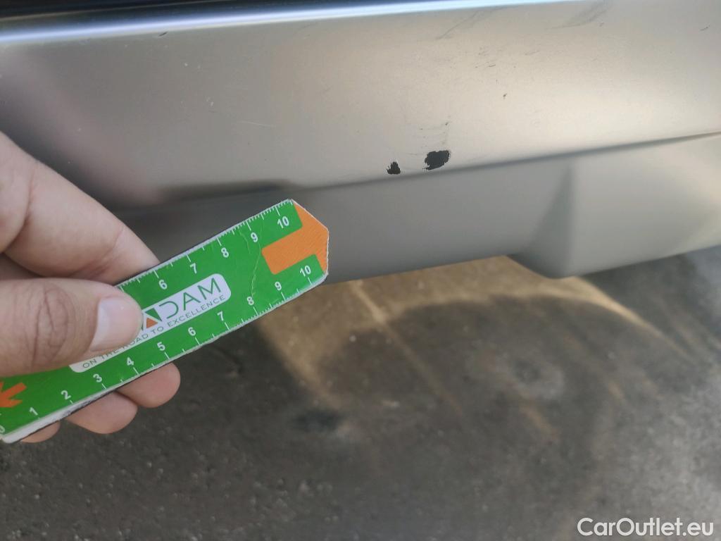  Audi  Q2 AUDI  / 2016 / 5P / todoterreno Design 30 TDI 85kW (116CV) S tronic #28