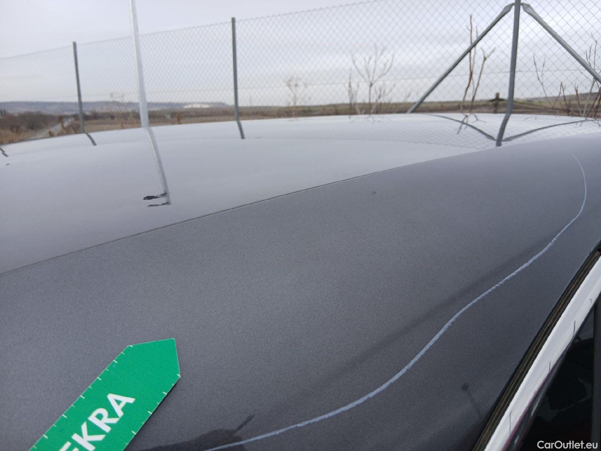  DS  DS7 DS DS 7 Crossback / 2017 / 5P / todoterreno BlueHDi DE 96kW (130CV) Auto. CHIC (AC) #33