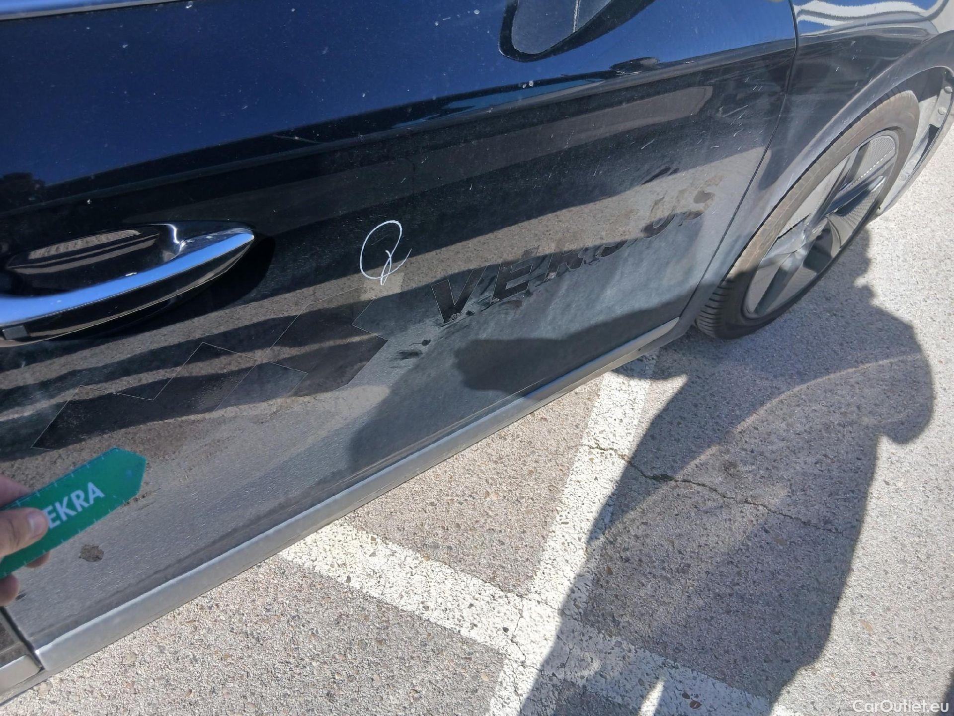  Hyundai   Ioniq HYUNDAI / 2019 / 5P / berlina con portón 1.6 GDI HEV Tecno DCT #34