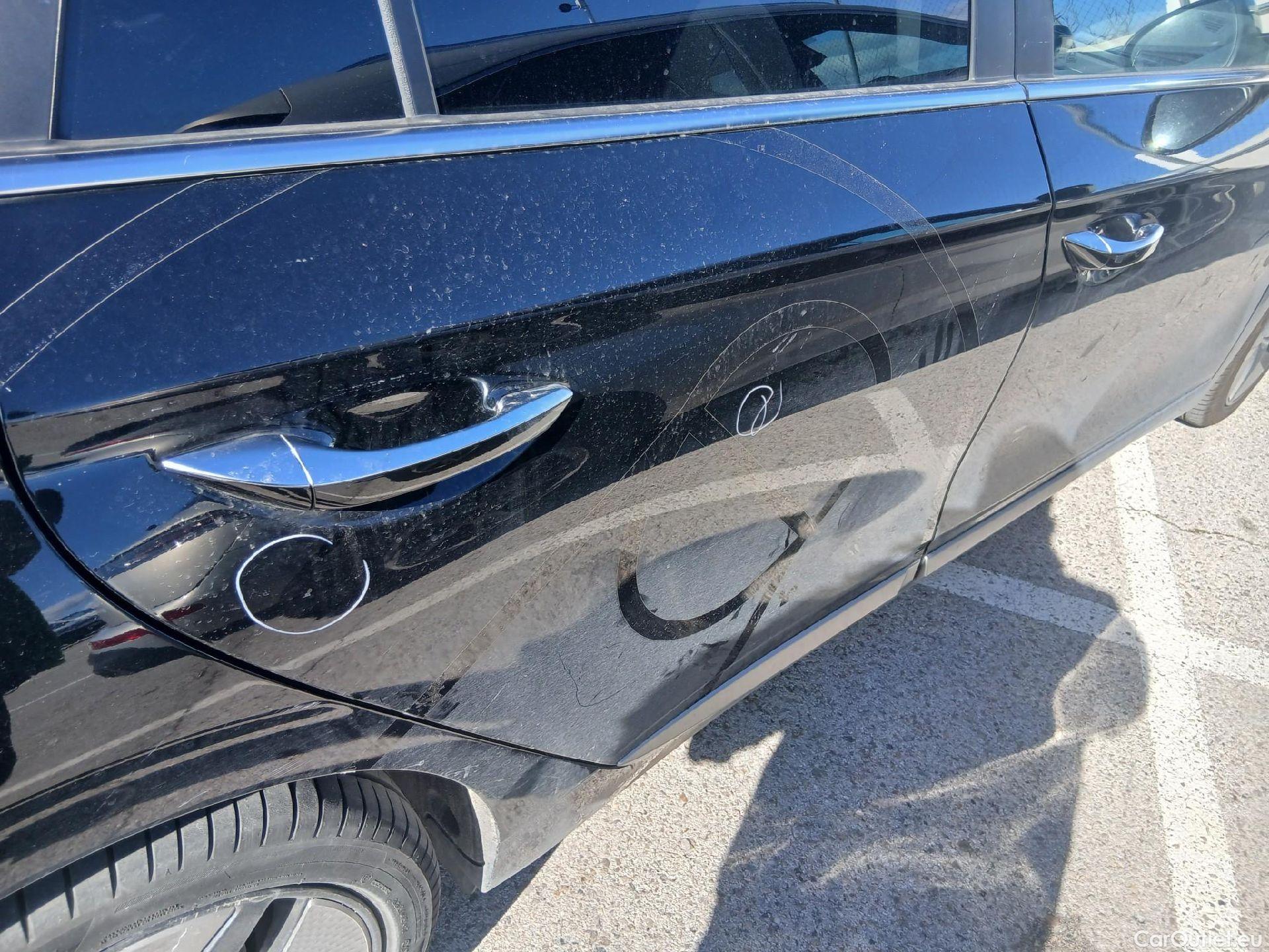  Hyundai   Ioniq HYUNDAI / 2019 / 5P / berlina con portón 1.6 GDI HEV Tecno DCT #29