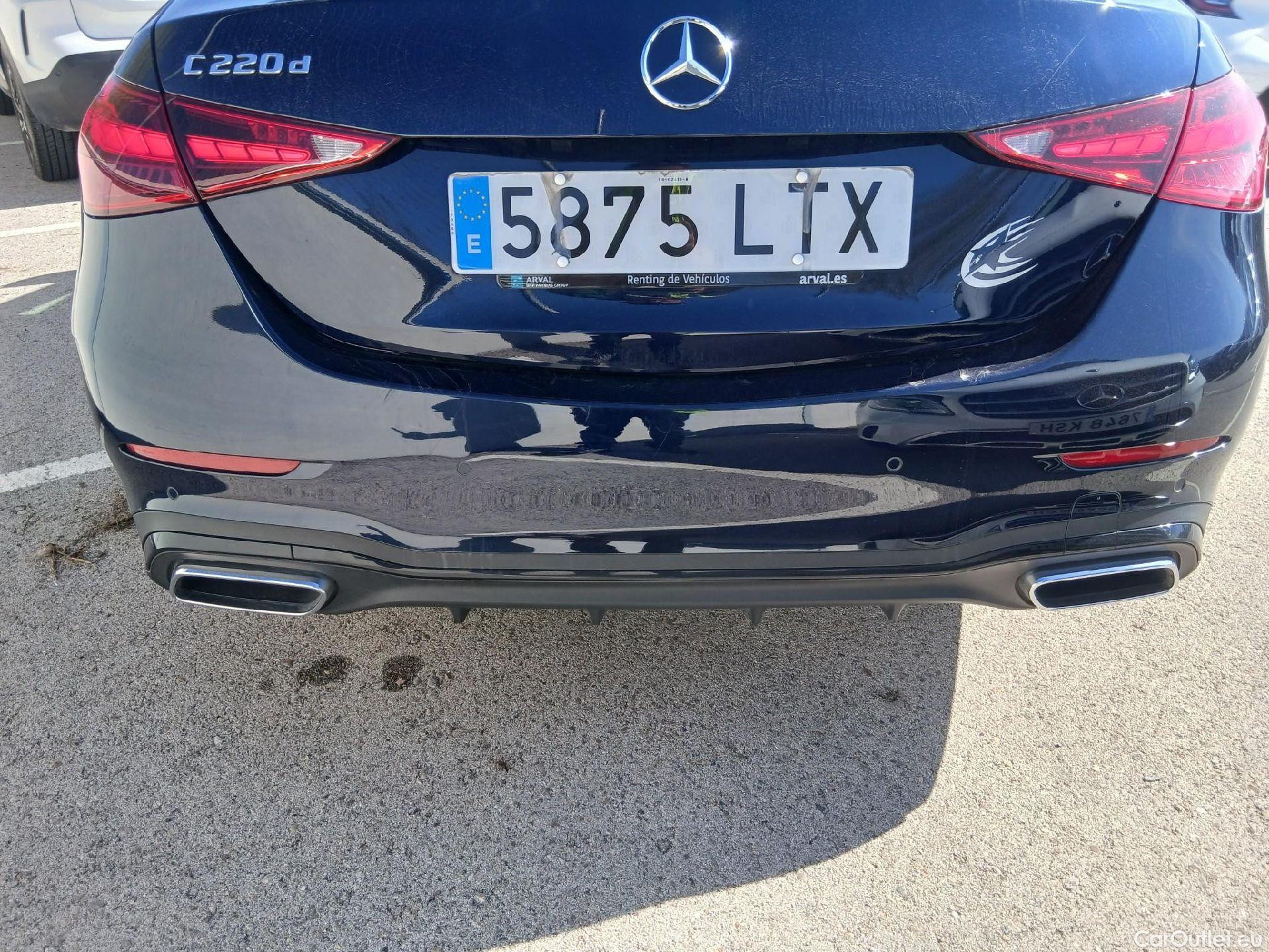  Mercedes  C-Klasse MERCEDES-BENZ Clase C / 2021 / 4P / sedán C 220 d #26