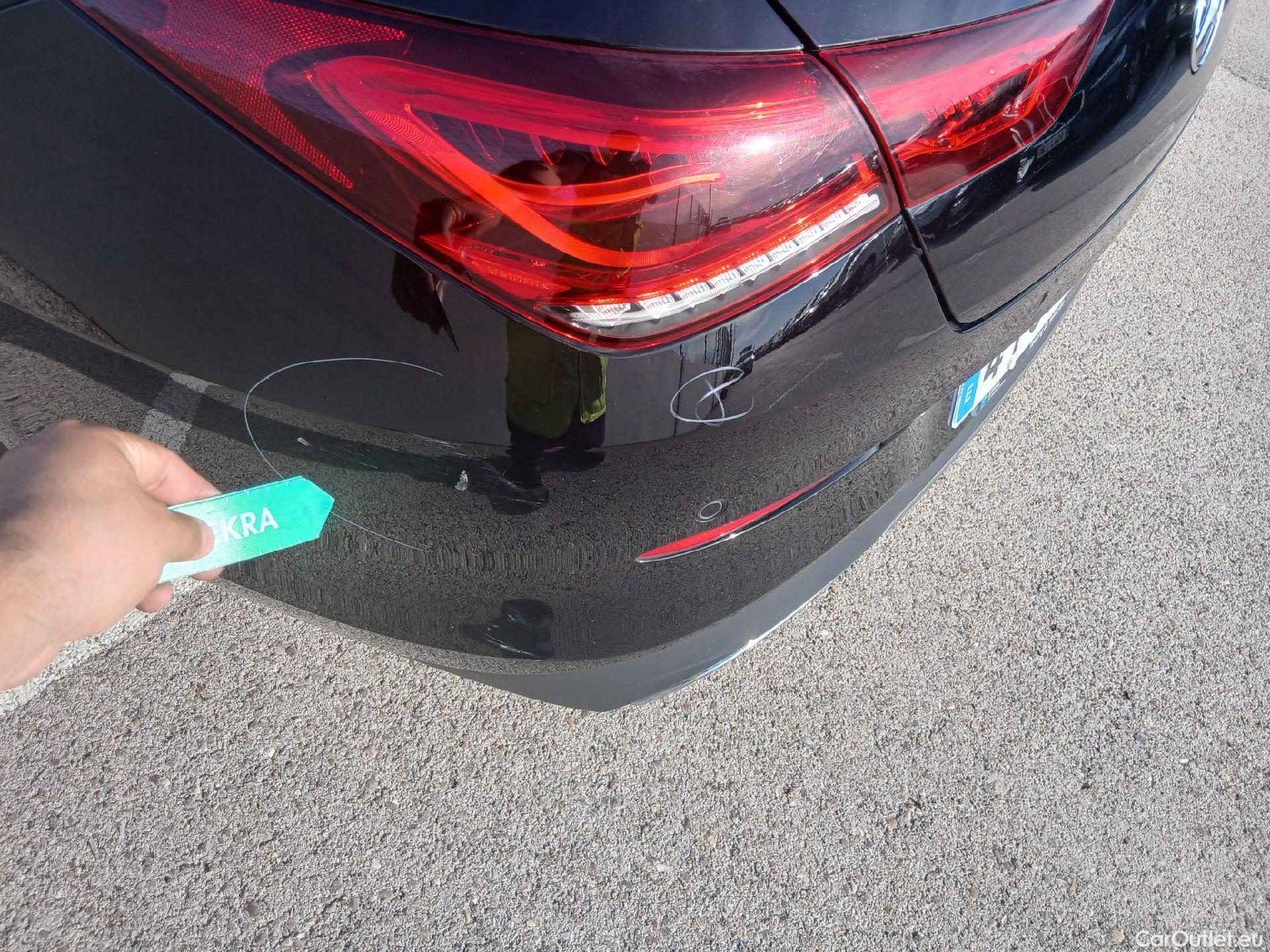  Mercedes  CLA-Klasse MERCEDES-BENZ CLA / 2019 / 5P / familiar CLA 200 D DCT Shooting Brake #18