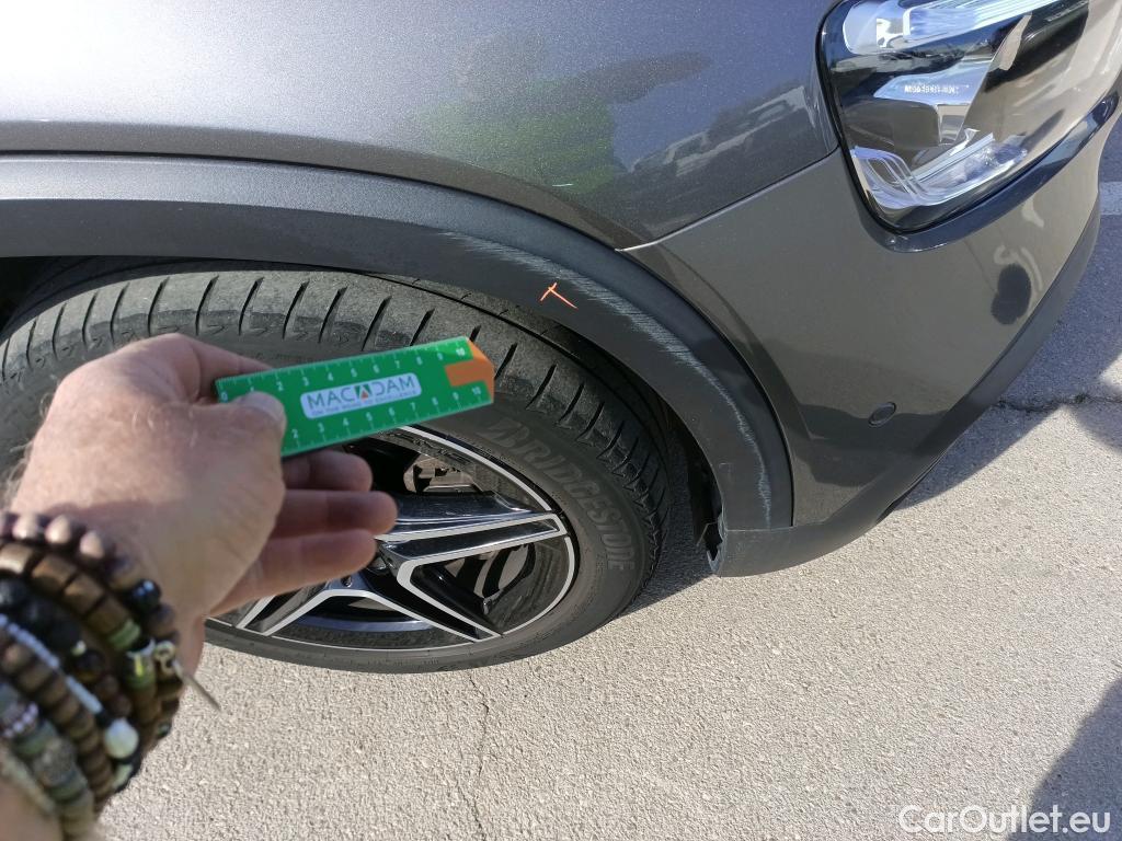  Mercedes  GLB MERCEDES-BENZ  / 2019 / 5P / todoterreno 1.3  200 DCT 120KW (163CV) #9