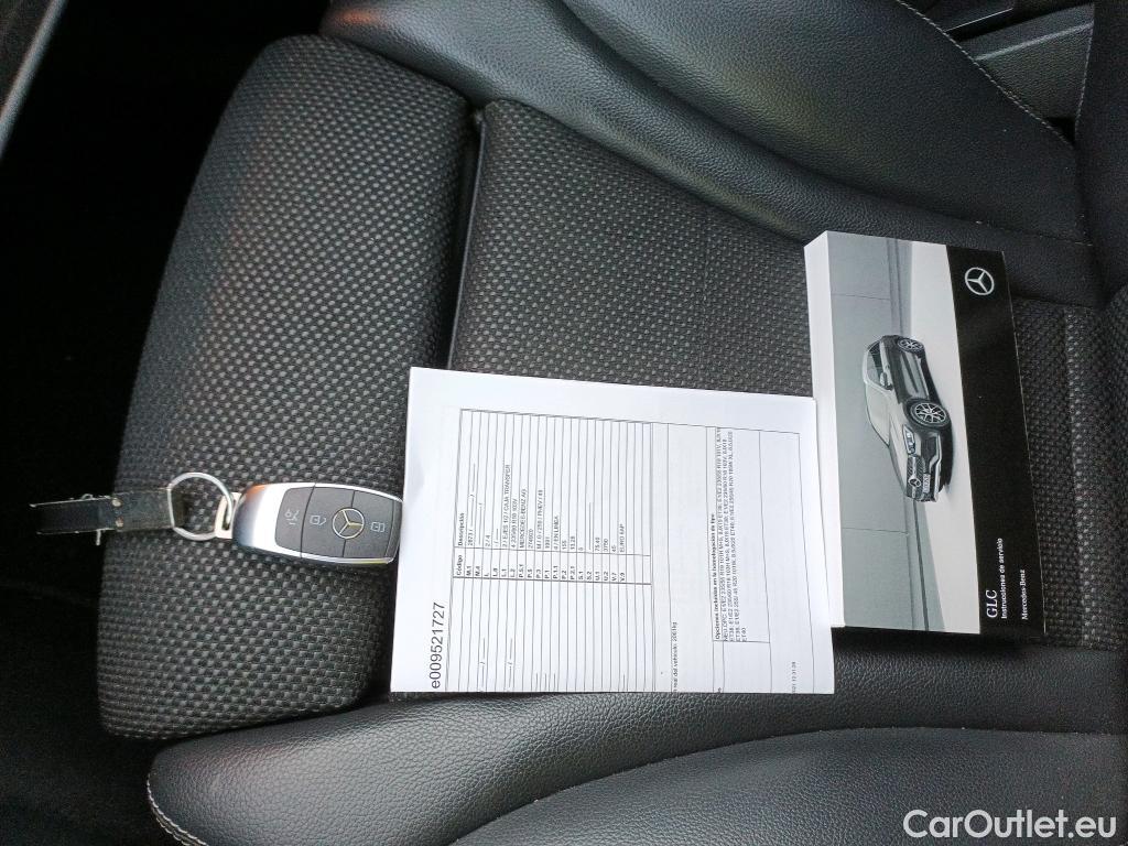  Mercedes  G-Klasee MERCEDES-BENZ Clase GLC / 2019 / 5P / todoterreno GLC 300 e 4MATIC #1