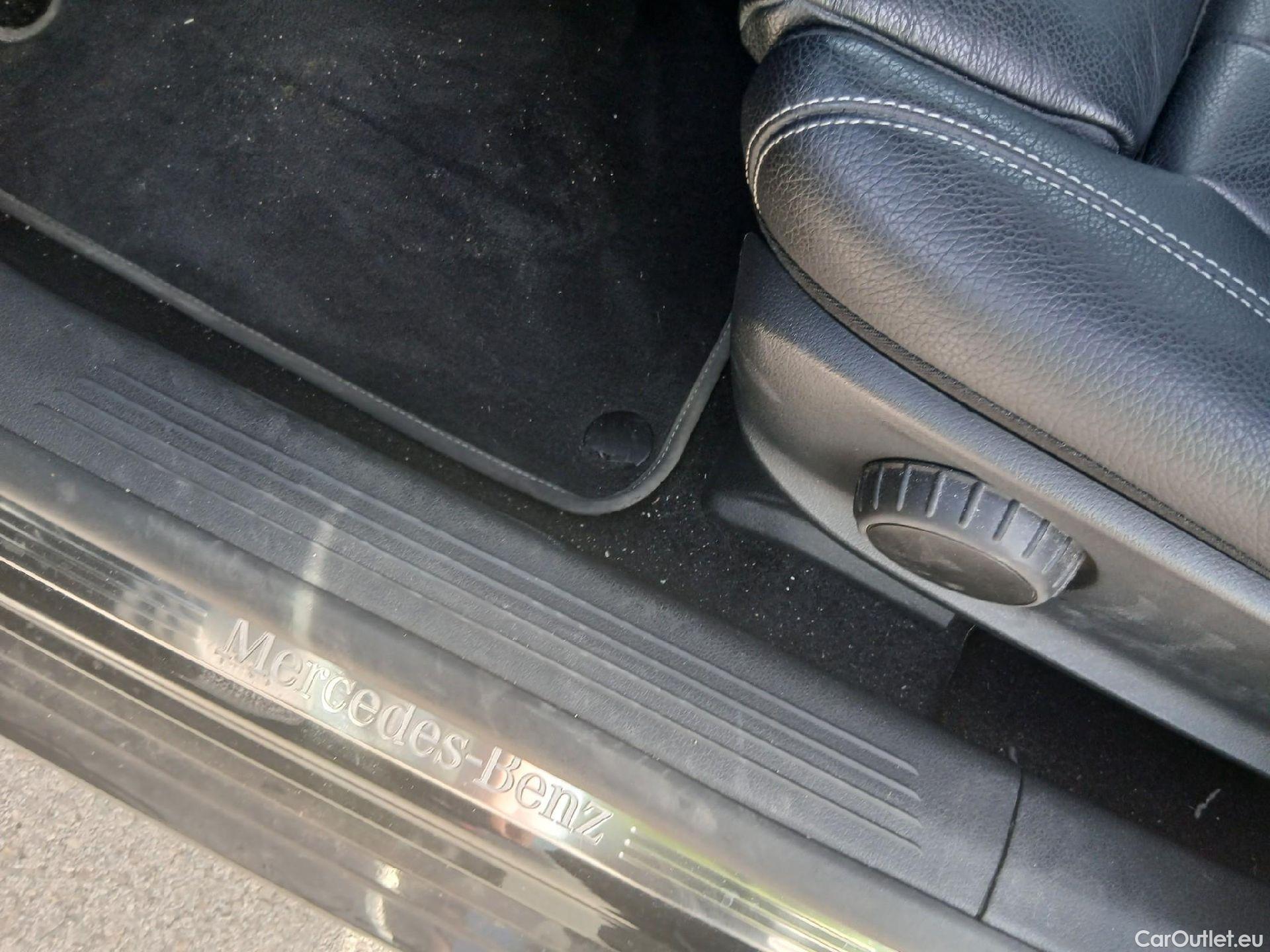  Mercedes  CLA-Klasse MERCEDES-BENZ CLA / 2019 / 5P / familiar CLA 200 D DCT Shooting Brake #2