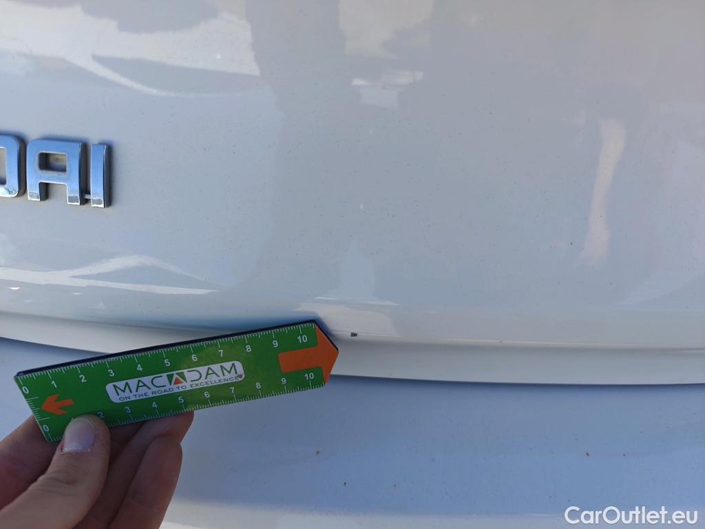  Hyundai  i30 HYUNDAI  / 2020 / 5P / berlina con portón 1.0 TGDI 48V Klass #58