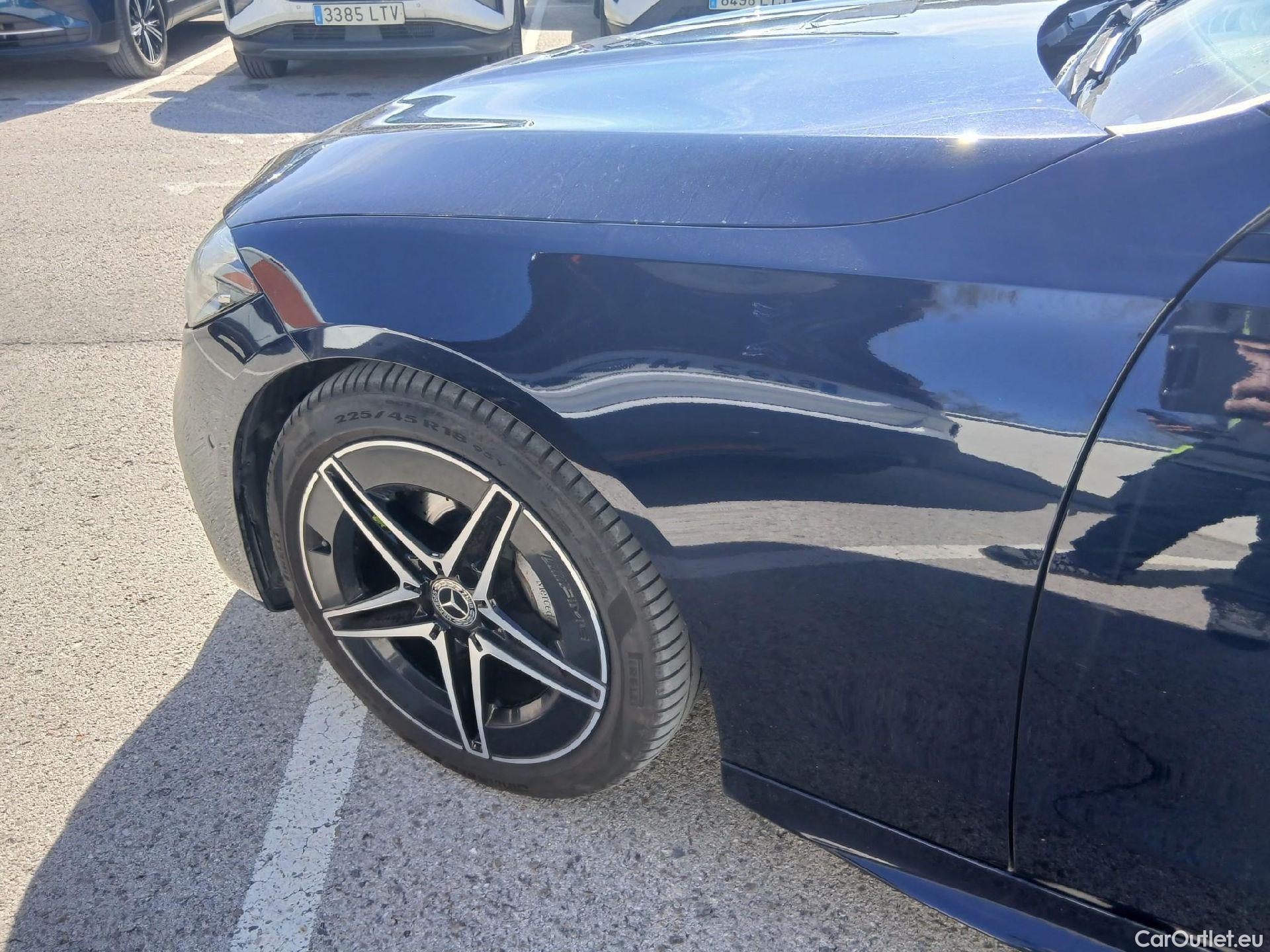  Mercedes  C-Klasse MERCEDES-BENZ Clase C / 2021 / 4P / sedán C 220 d #8