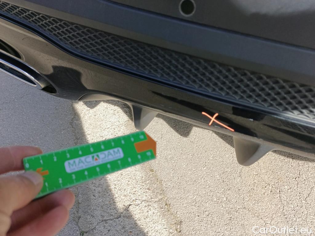  Mercedes  GLB MERCEDES-BENZ  / 2019 / 5P / todoterreno 1.3  200 DCT 120KW (163CV) #4