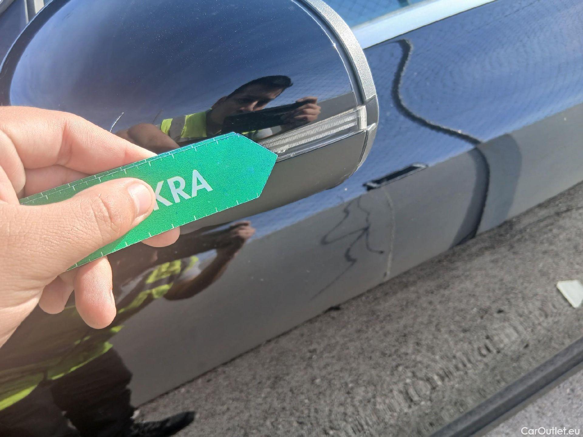  Mercedes  CLA-Klasse MERCEDES-BENZ CLA / 2019 / 5P / familiar CLA 200 D DCT Shooting Brake #10