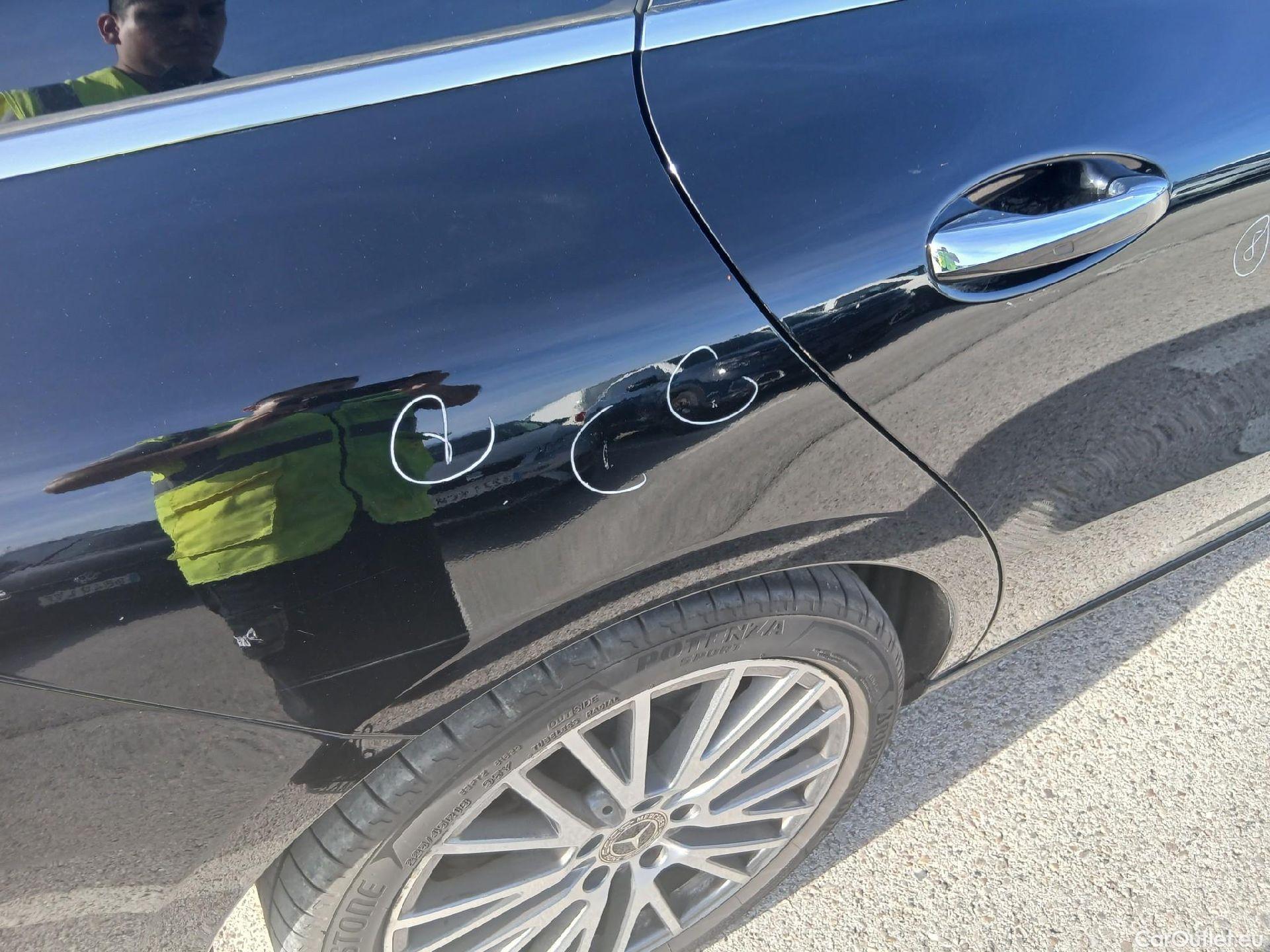  Mercedes  CLA-Klasse MERCEDES-BENZ CLA / 2019 / 5P / familiar CLA 200 D DCT Shooting Brake #21