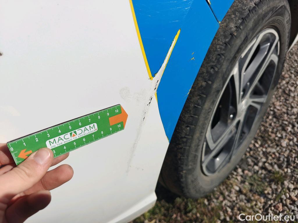  Hyundai  i30 HYUNDAI  / 2020 / 5P / berlina con portón 1.0 TGDI 48V Klass #43