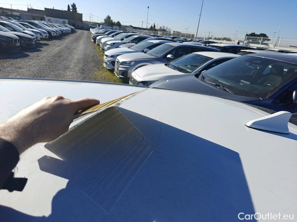  Hyundai  i30 HYUNDAI  / 2020 / 5P / berlina con portón 1.0 TGDI 48V Klass #21