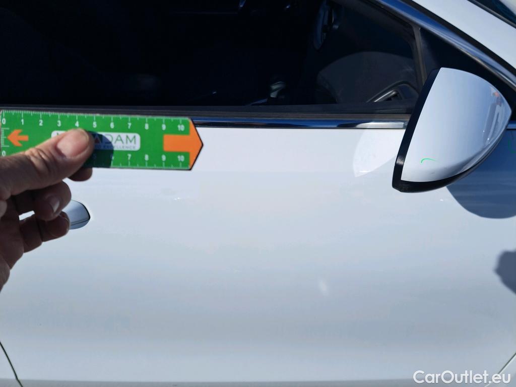  KIA  Cee'd KIA Ceed / 2018 / 5P / berlina con portón 1.0 MHEV 88kW (120CV) Drive DCT #31