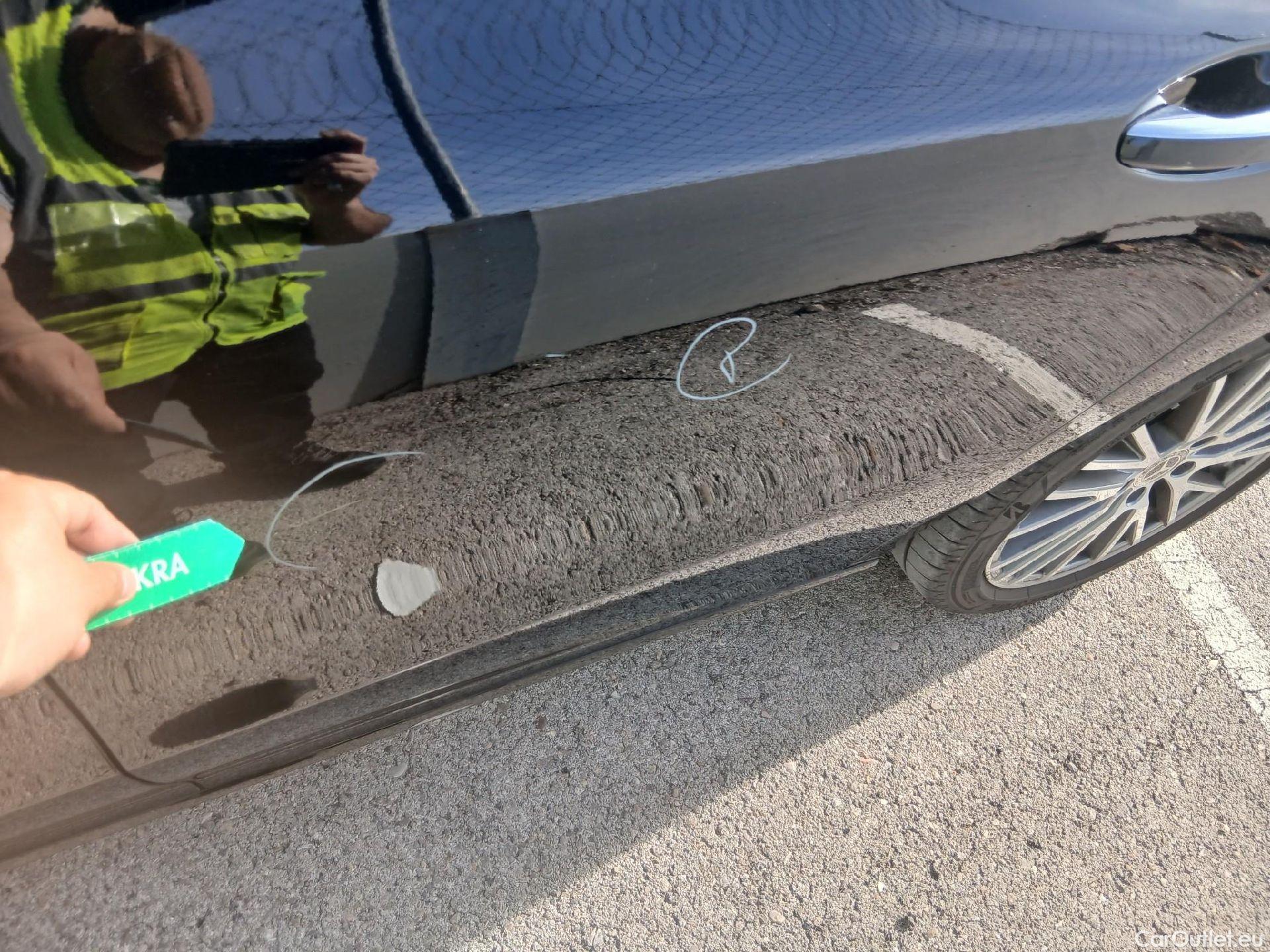  Mercedes  CLA-Klasse MERCEDES-BENZ CLA / 2019 / 5P / familiar CLA 200 D DCT Shooting Brake #12