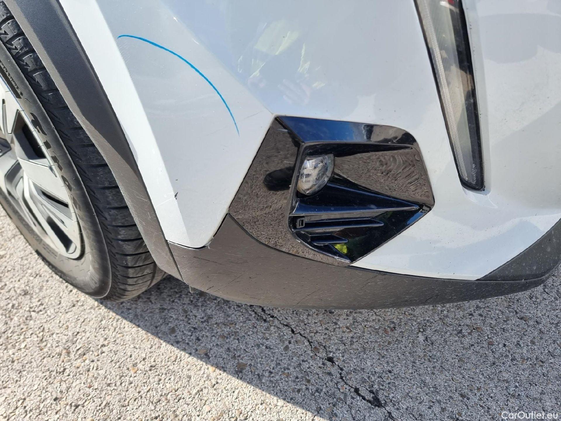  Peugeot  2008 PEUGEOT  / 2019 / 5P / todoterreno Active BlueHDI 81kW (110CV) #9