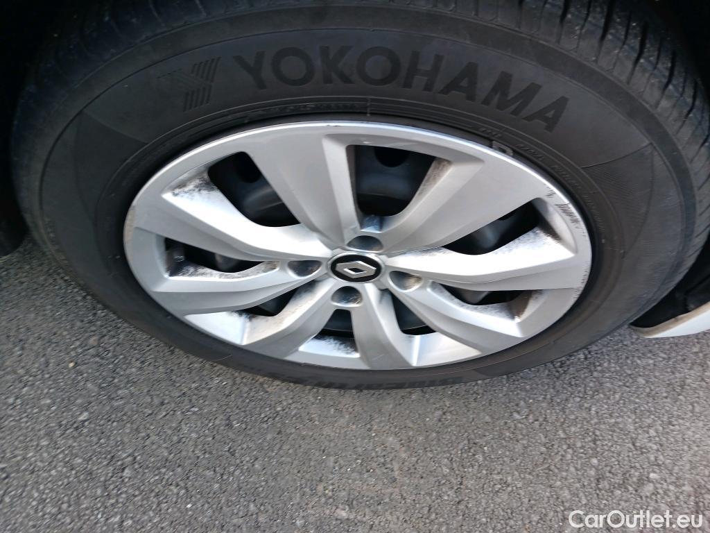  Renault  Clio RENAULT  / 2019 / 5P / berlina con portón Business TCe 74 kW (100CV) GLP #16