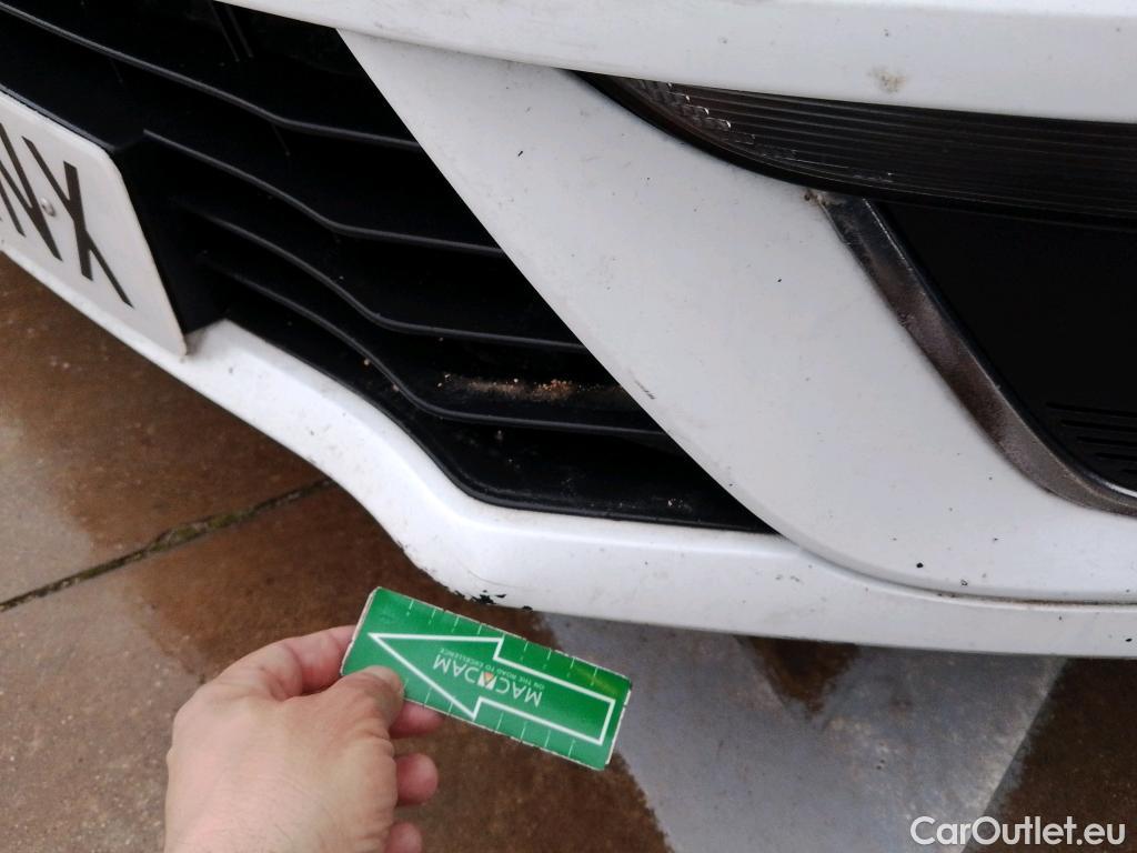  Renault  Megane RENAULT Mégane / 2015 / 5P / familiar Sp. Tourer Zen En. dCi 81kW (110CV) #28