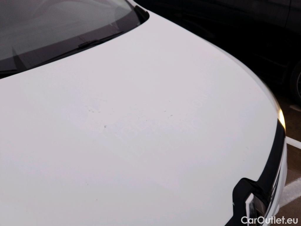  Renault  Megane RENAULT Mégane / 2015 / 5P / familiar Sp. Tourer Zen En. dCi 81kW (110CV) #31