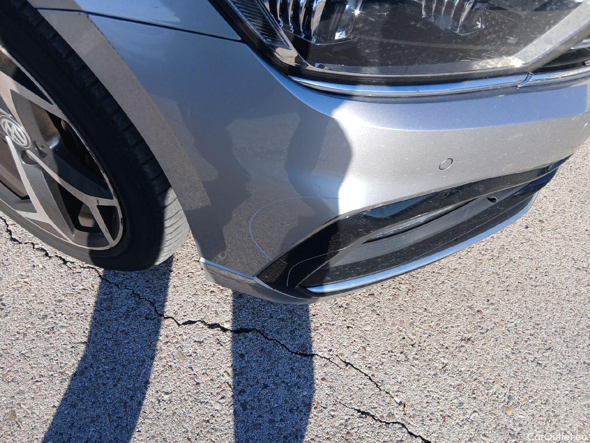  Volkswagen  Passat VOLKSWAGEN  / 2019 / 5P / familiar R-Line 2.0 TDI 140kW (190CV) DSG Variant #15