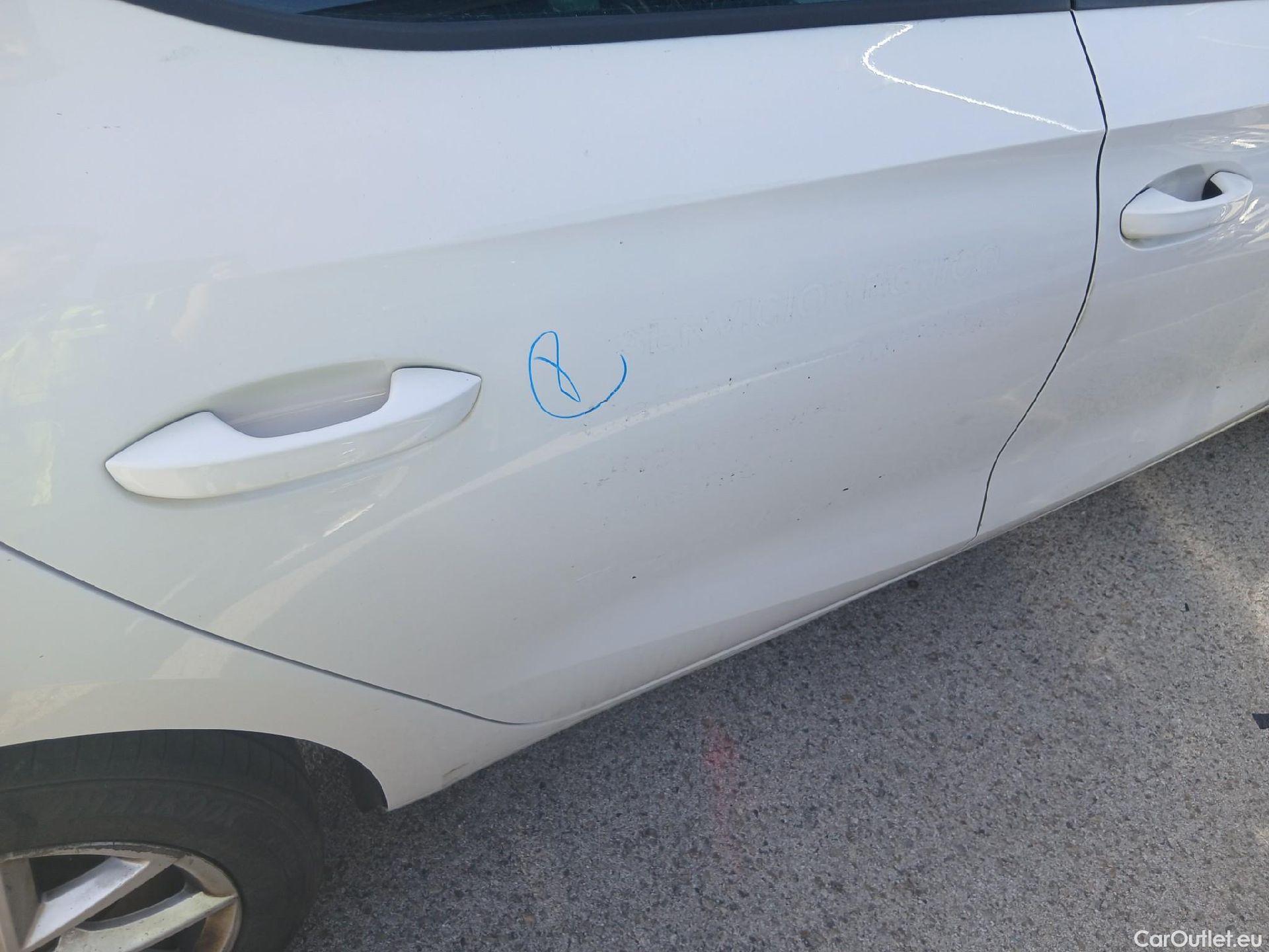  Land Rover  Discovery SEAT Nuevo León / 2020 / 5P / berlina con portón 2.0 TDI 85kW S&S Style Go(SP) #27