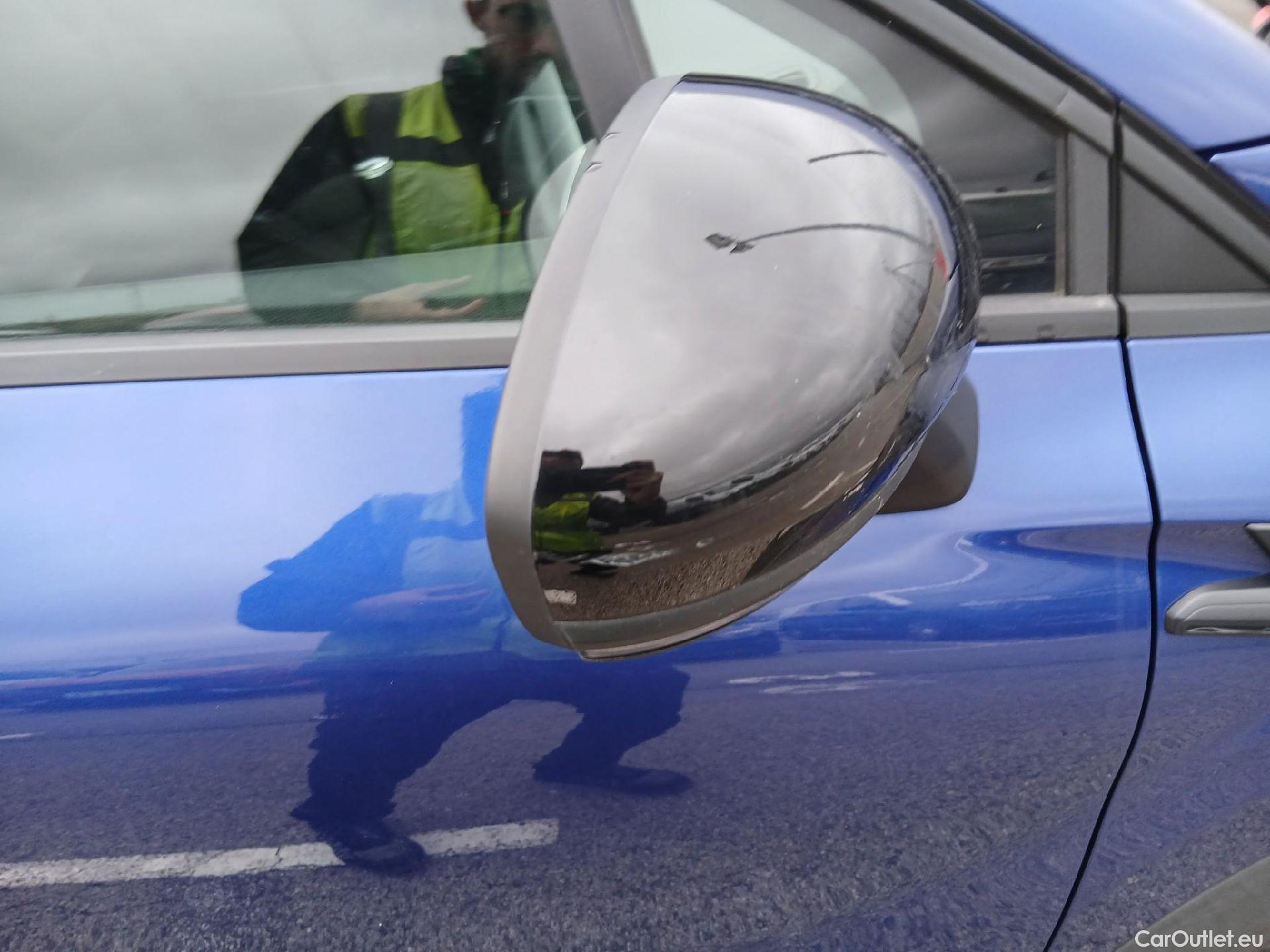  Renault  Captur RENAULT  / 2020 / 5P / todoterreno Intens TCe 90 #25