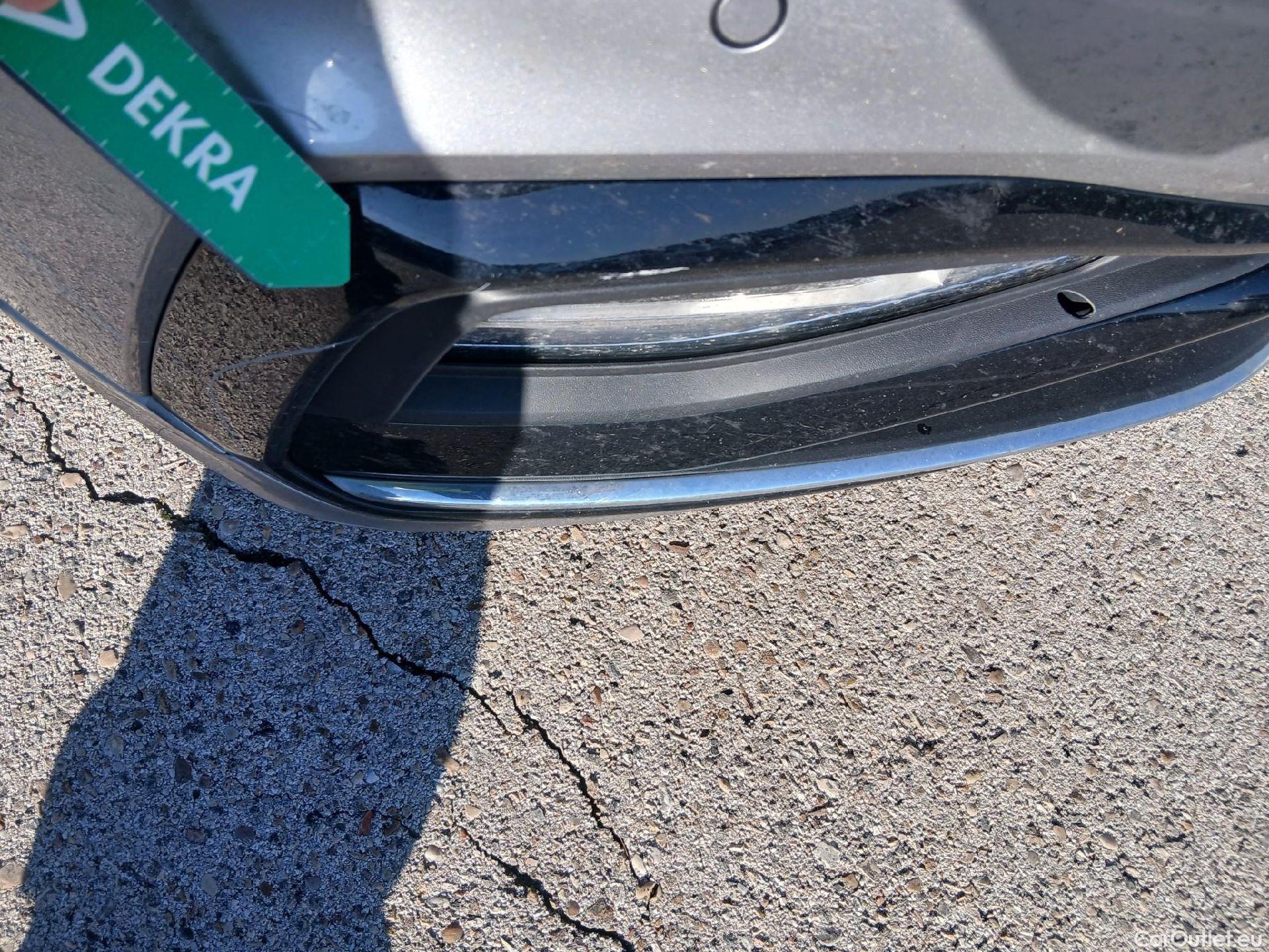  Volkswagen  Passat VOLKSWAGEN  / 2019 / 5P / familiar R-Line 2.0 TDI 140kW (190CV) DSG Variant #10