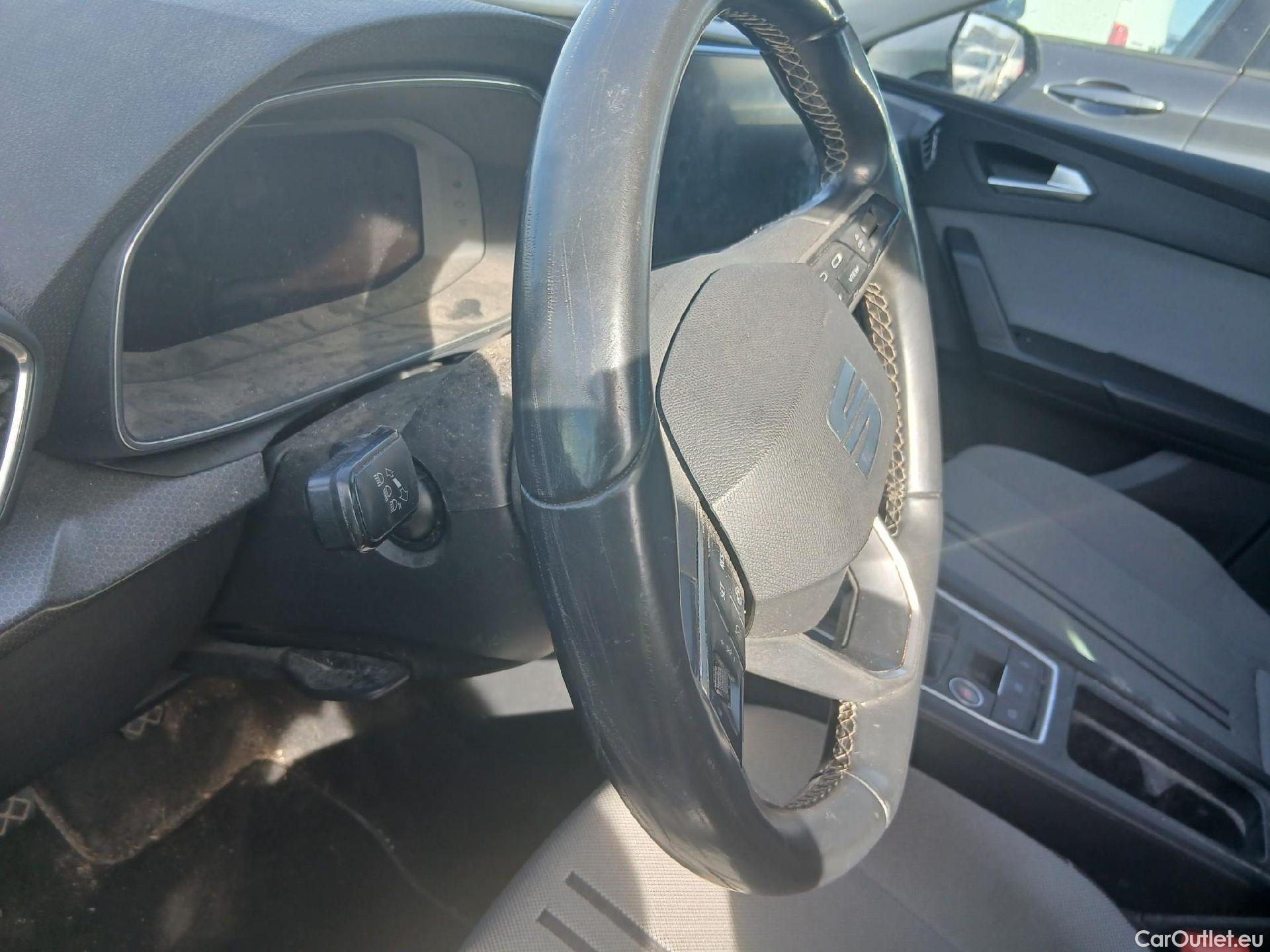  Land Rover  Discovery SEAT Nuevo León / 2020 / 5P / berlina con portón 2.0 TDI 85kW S&S Style Go(SP) #5