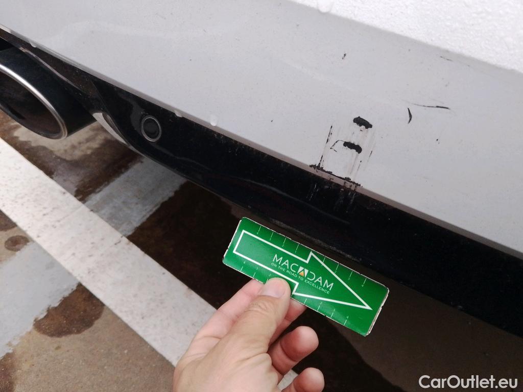  Renault  Megane RENAULT Mégane / 2015 / 5P / familiar Sp. Tourer Zen En. dCi 81kW (110CV) #22