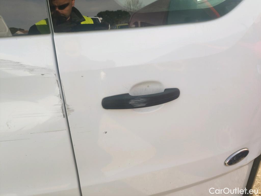  Ford  Transit FORD  Custom / 2012 / 4P / combi Kombi 2.0 TDCI 77kW 320 L1 Ambiente #49