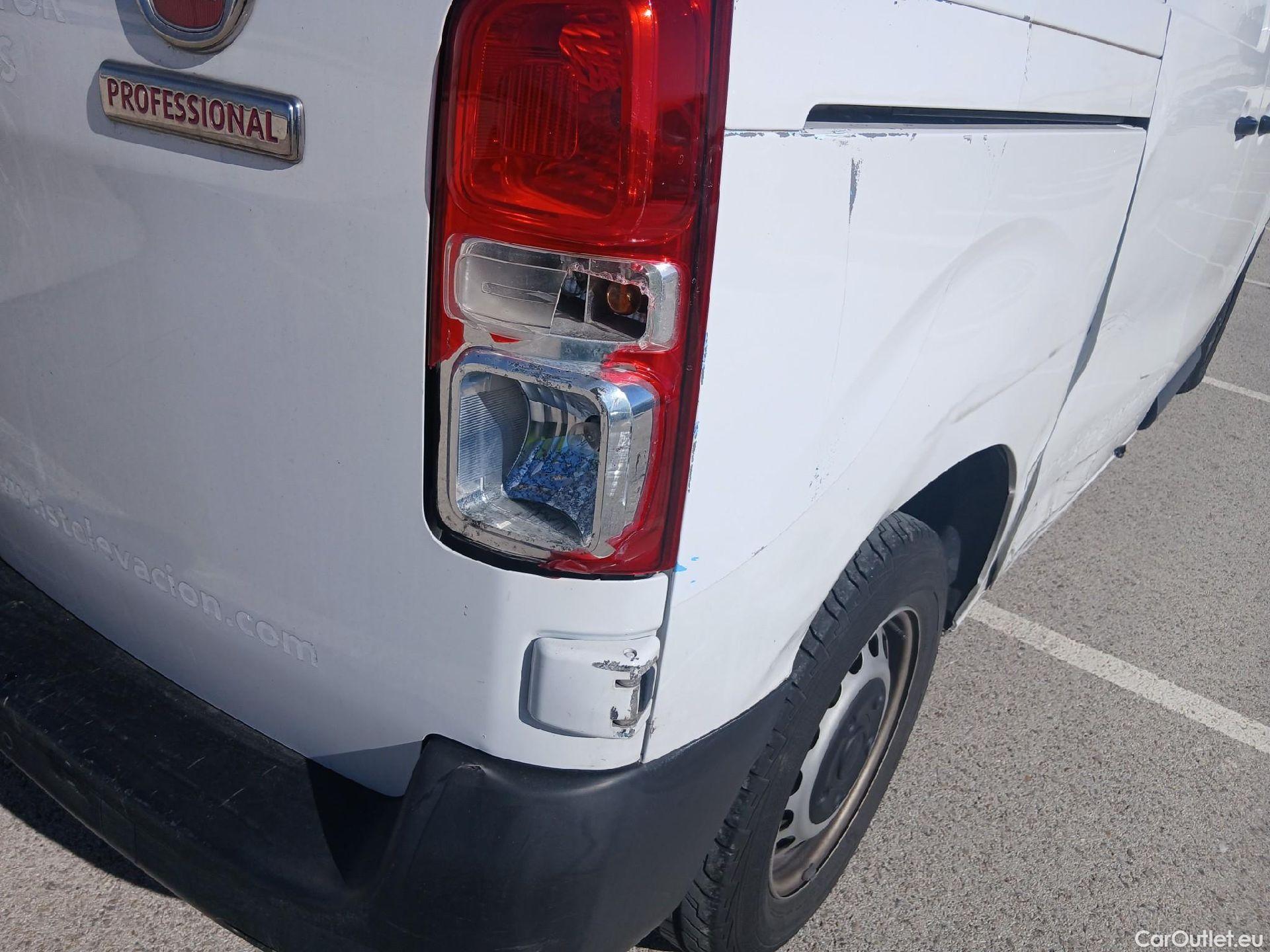  Land Rover  Discovery FIAT Scudo / 2021 / 4P / furgón Furgón L2 100cv MT5 (AC) #23