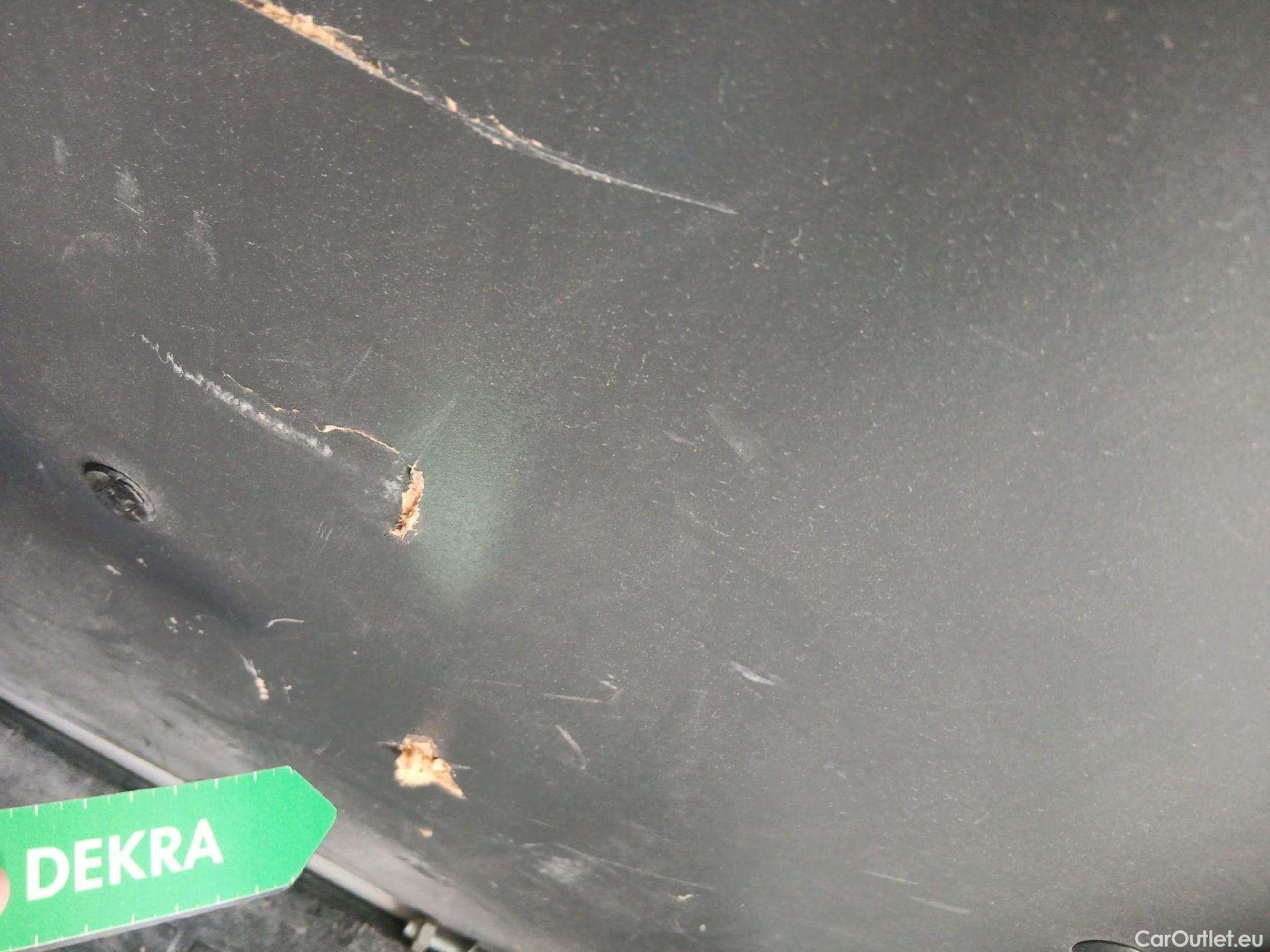  Land Rover  Discovery FIAT Scudo / 2021 / 4P / furgón Furgón L2 100cv MT5 (AC) #6