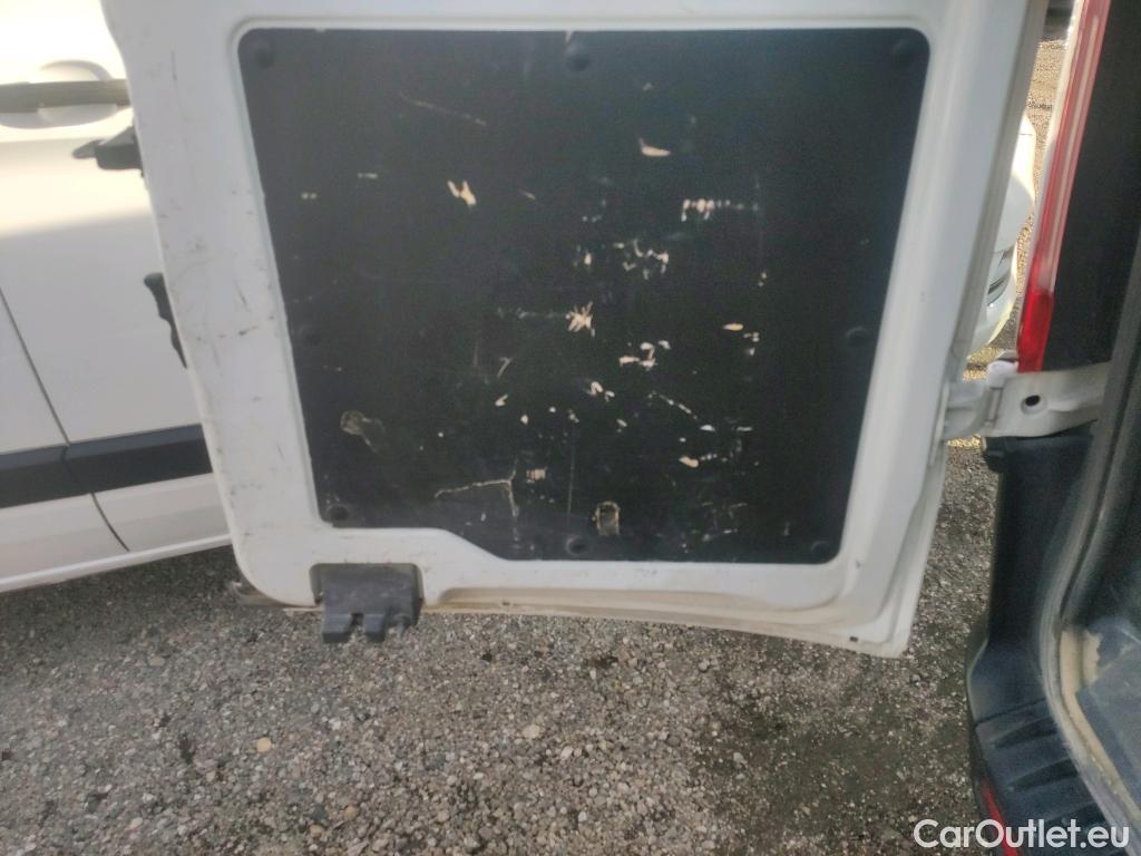  Ford  Transit FORD  Custom / 2012 / 4P / combi Kombi 2.0 TDCI 77kW 320 L1 Ambiente #41