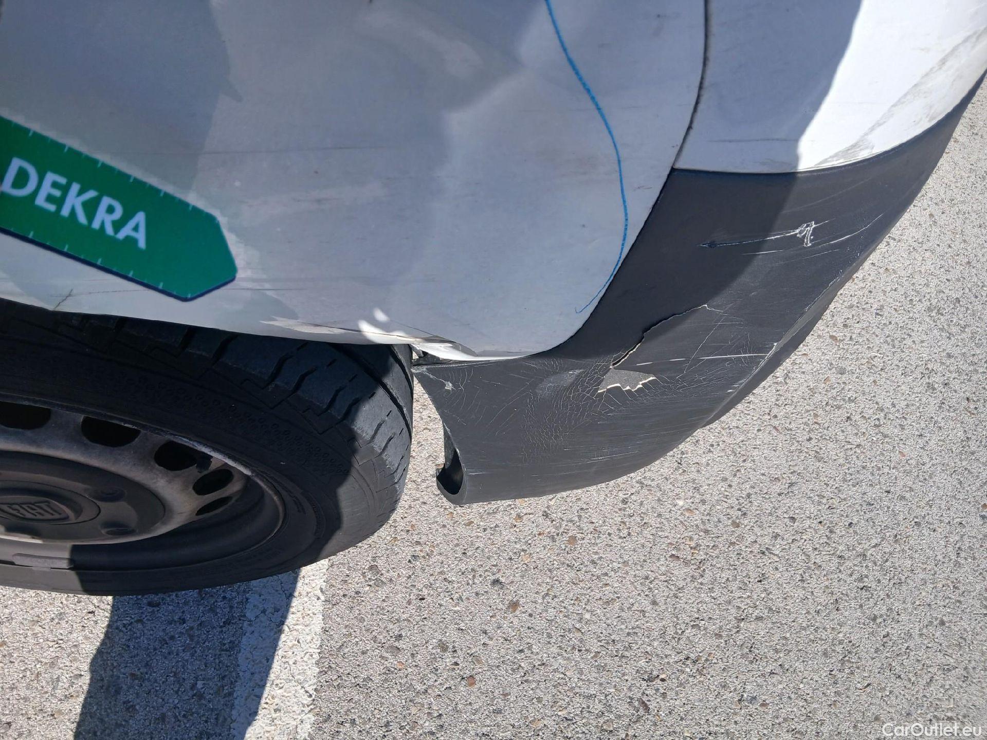  Land Rover  Discovery FIAT Scudo / 2021 / 4P / furgón Furgón L2 100cv MT5 (AC) #37