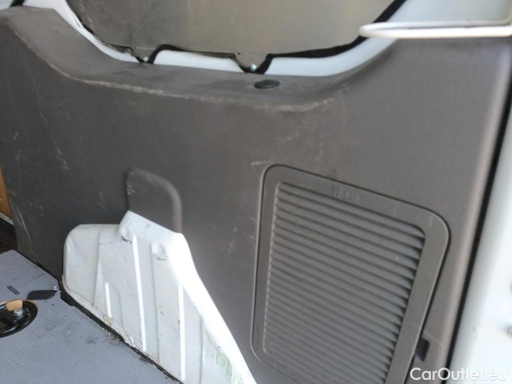  Ford  Transit Connect FORD /2013/4P/furgón Van 1.5 TDCi 74kW Trend 240 L2 #28