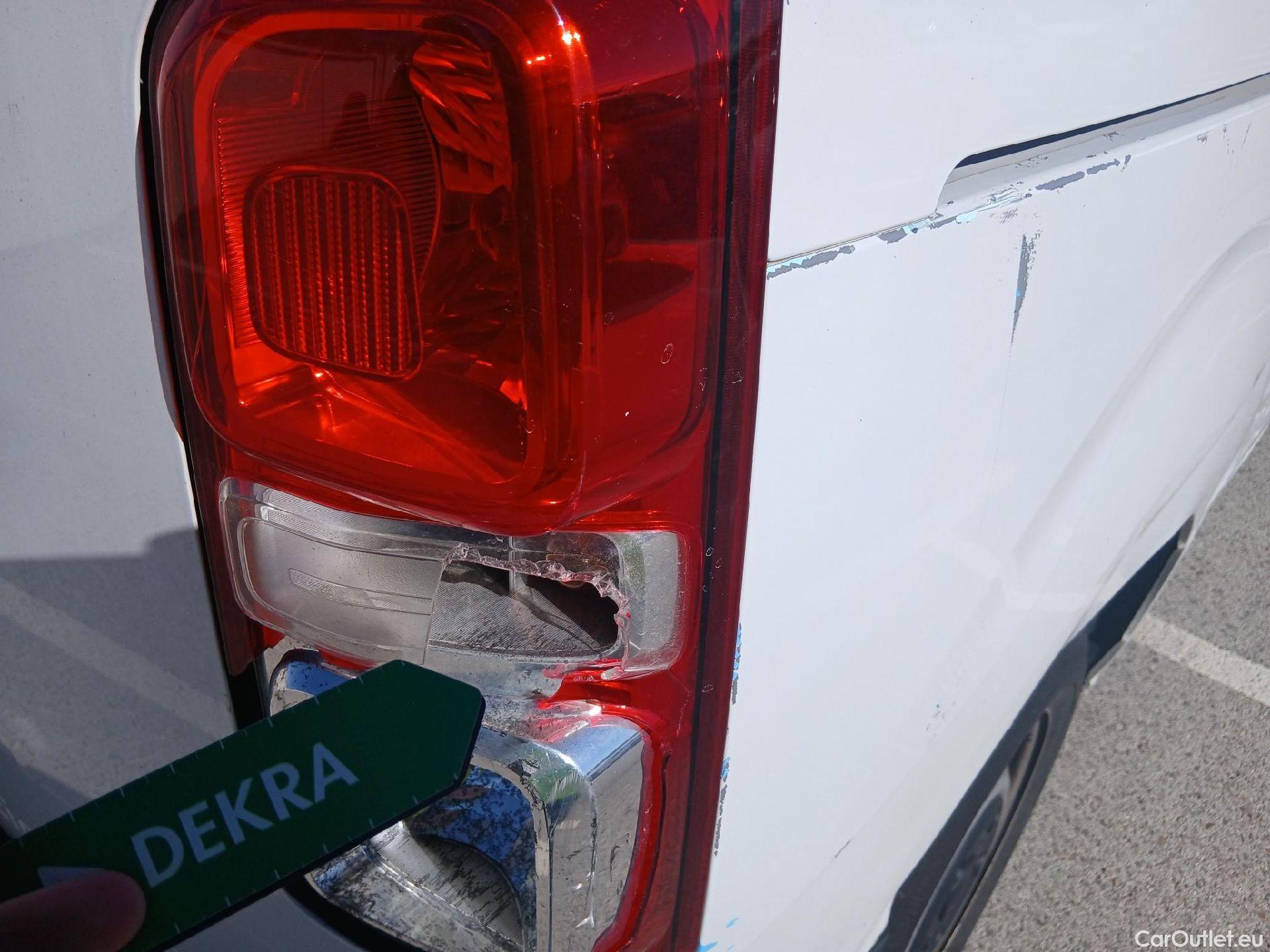  Land Rover  Discovery FIAT Scudo / 2021 / 4P / furgón Furgón L2 100cv MT5 (AC) #22