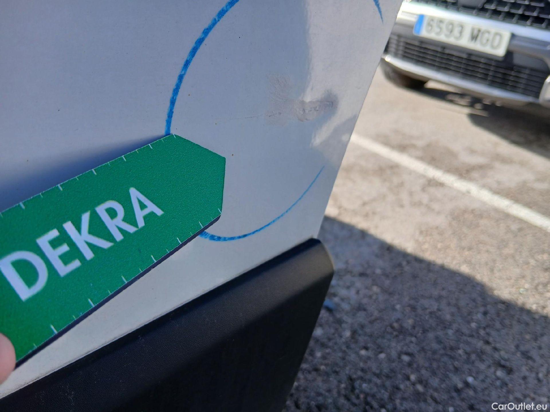  Peugeot  RIFTER PEUGEOT  / 2018 / 5P / monovolumen compacto Active Standard BlueHDi 73kW #22