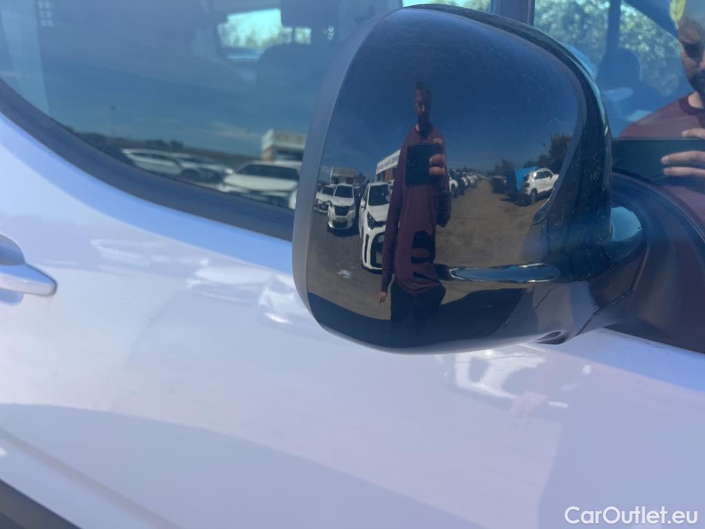  Peugeot  RIFTER PEUGEOT  / 2018 / 5P / combi Active Pack Busin. Standard BlueHDi 73kW #18