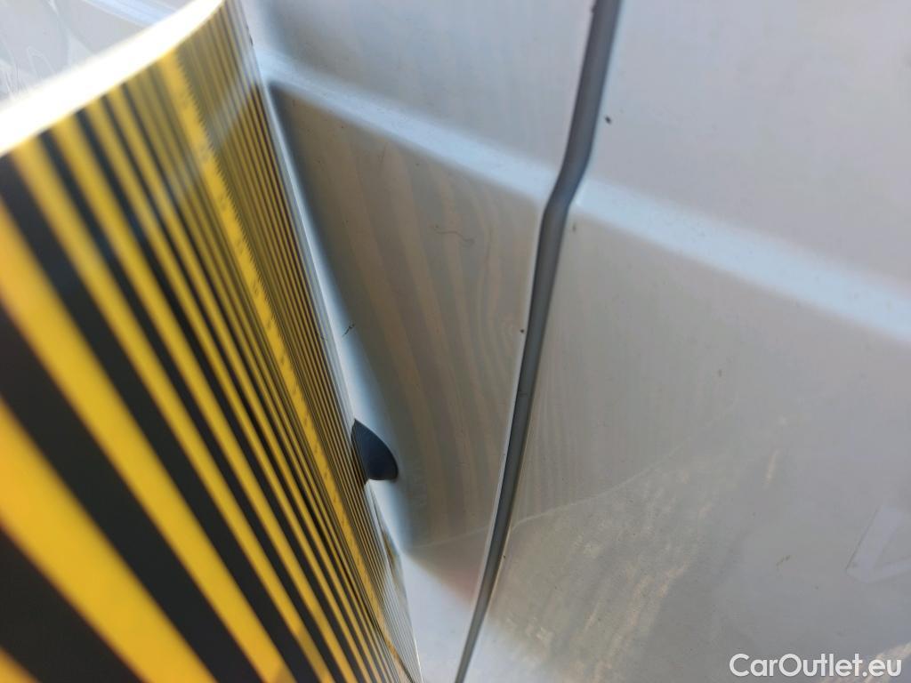  Renault  Kangoo RENAULT  Furgón/2013/4P/furgón derivado de turismo Profesional Maxi 2p dCi 66 kW (90 CV) #15