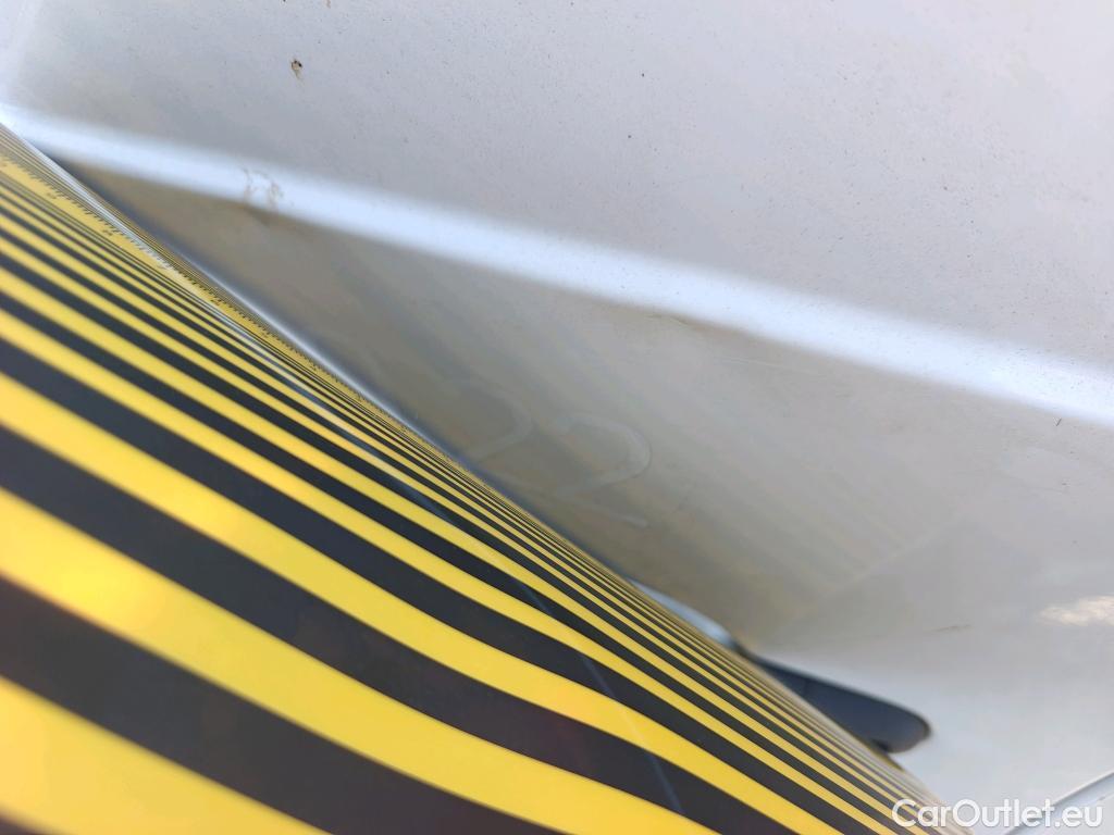  Renault  Kangoo RENAULT  Furgón/2013/4P/furgón derivado de turismo Profesional Maxi 2p dCi 66 kW (90 CV) #16