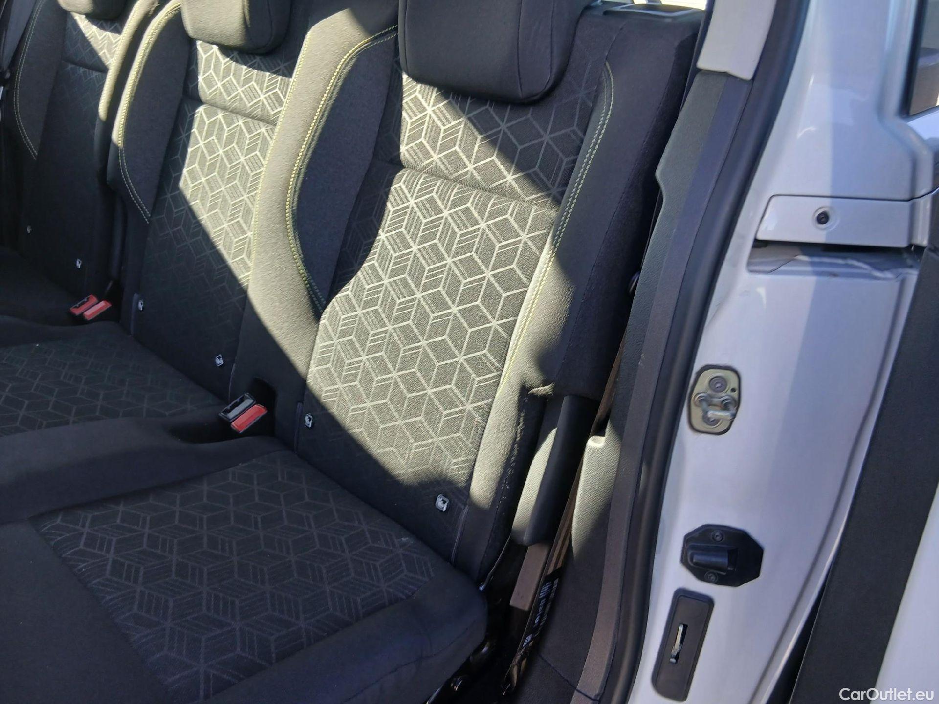  Peugeot  RIFTER PEUGEOT  / 2018 / 5P / monovolumen compacto Active Standard BlueHDi 73kW #20