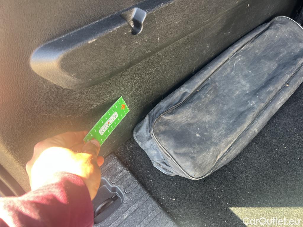  Peugeot  RIFTER PEUGEOT  / 2018 / 5P / combi Active Pack Busin. Standard BlueHDi 73kW #9