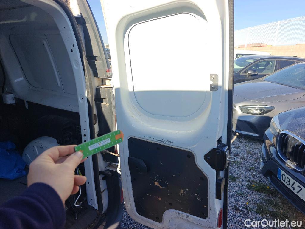  Renault  Kangoo RENAULT  Furgón/2013/4P/furgón derivado de turismo Profesional Maxi 2p dCi 66 kW (90 CV) #20