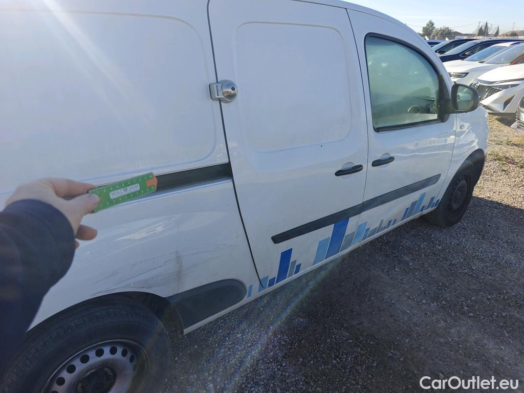 Renault  Kangoo RENAULT  Furgón/2013/4P/furgón derivado de turismo Profesional Maxi 2p dCi 66 kW (90 CV) #25