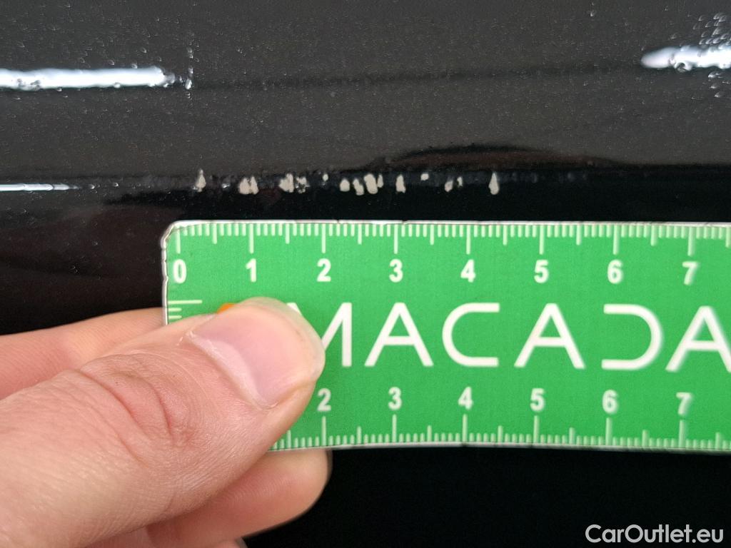  Mercedes  GLA MERCEDES-BENZ  / 2020 / 5P / SUV 2.0  220D AMG LINE 4MATIC DCT #2