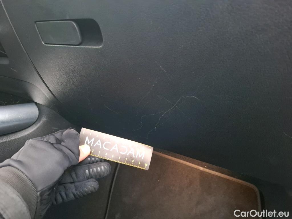  Mercedes  GLA MERCEDES-BENZ  / 2020 / 5P / SUV 1.3  250 e AMG LINE DCT #15