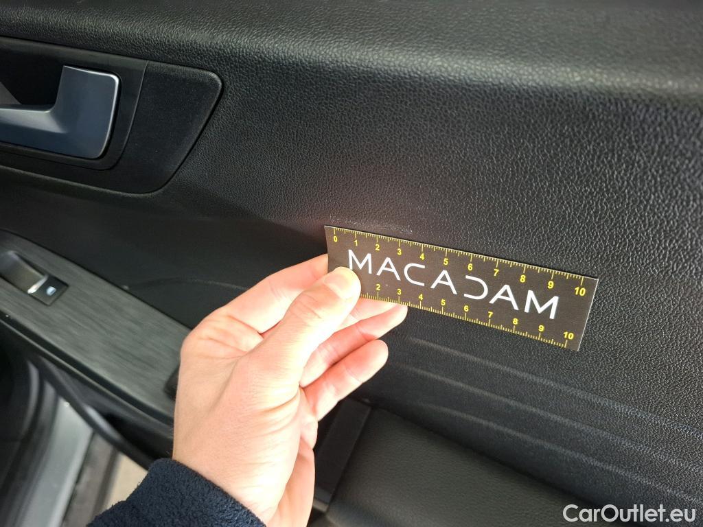  Ford  Kuga FORD  / 2019 / 5P / SUV 2.5 Dur 225 hybrid PHEV Pshift Titanium #10