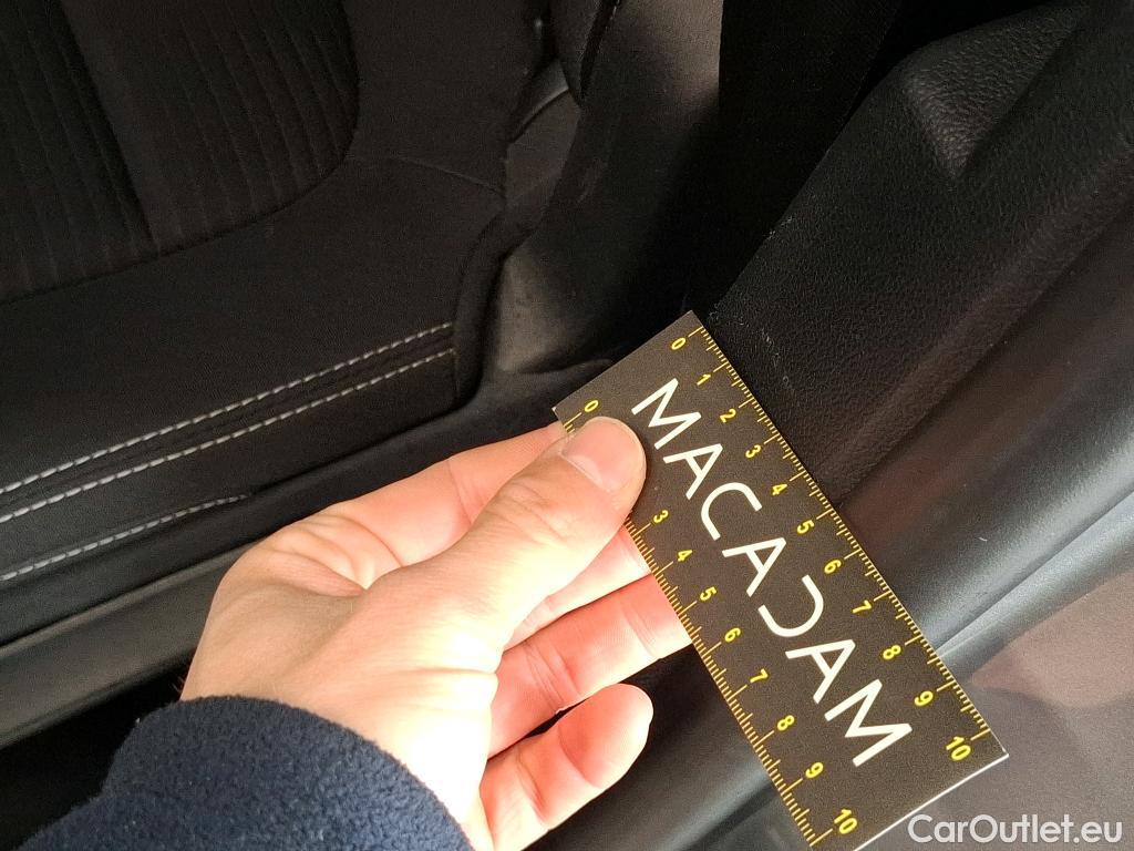  Ford  Kuga FORD  / 2019 / 5P / SUV 2.5 Dur 225 hybrid PHEV Pshift Titanium #38